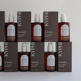 KYPHI Signature Stress Relief Body Oil 390ml – Lightweight, Non-Sticky, Wrinkle & Barrier Care, EVE VEGAN Certified, EWG Green Grade _ Made in KOREA